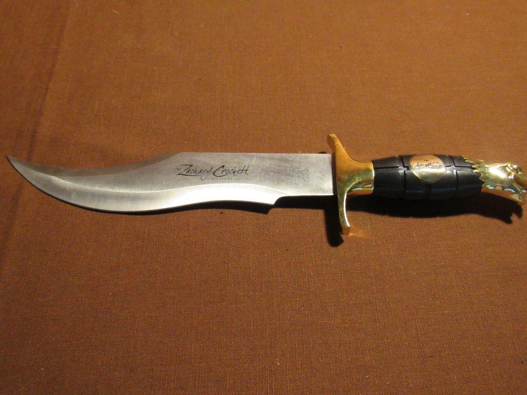 Hunting knife