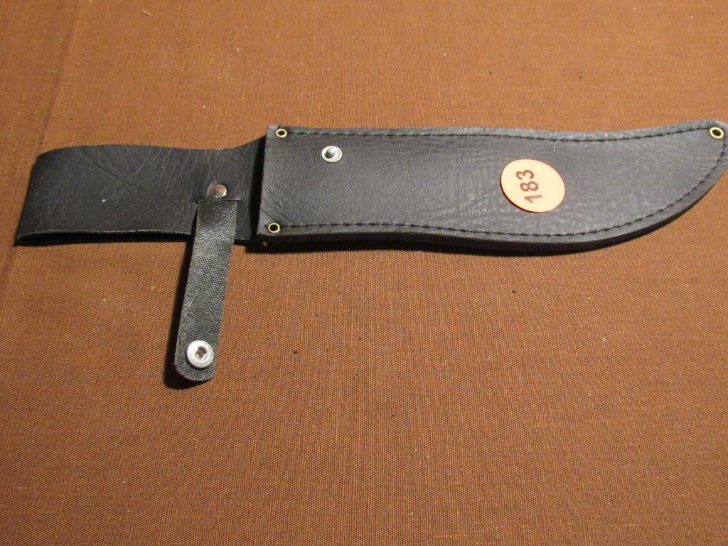 Hunting knife