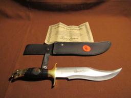 Hunting knife