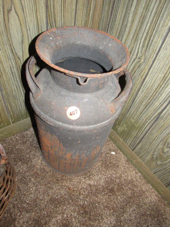 Milk can/baskets
