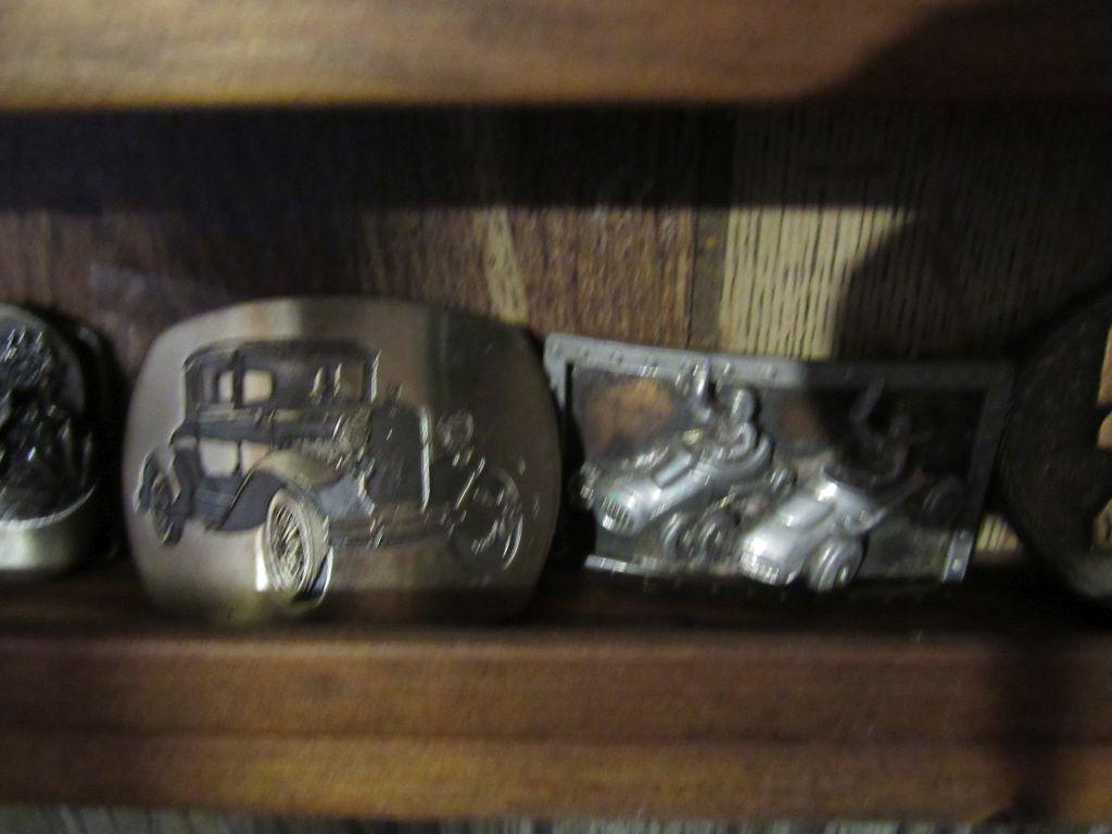 Belt buckles