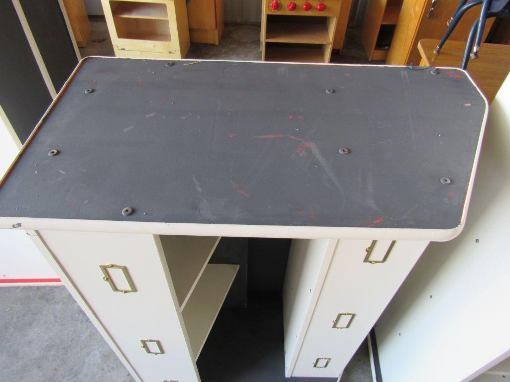 2 pc shelving unit