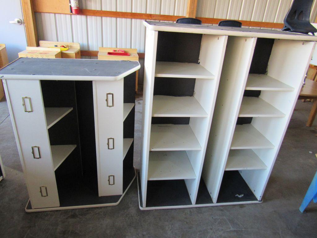 2 pc shelving unit