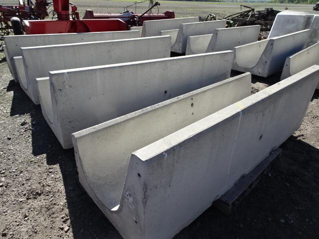 J BUNK CEMENT FEEDERS