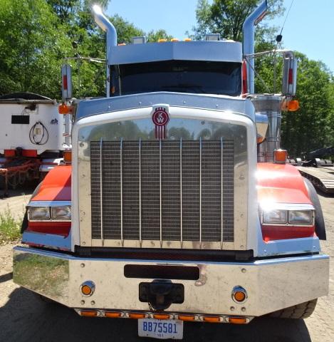 UNIT #16 2015 KW T-800 MI SPECIAL T/A ROAD TRACTOR