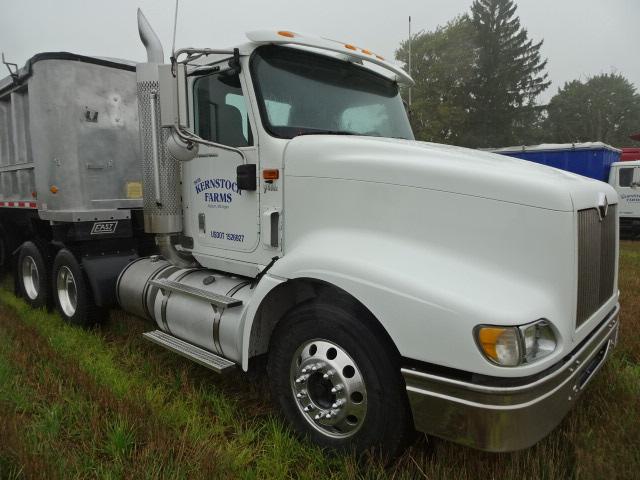 *2007 IHC 9400i DAY CAB ROAD TRACTOR