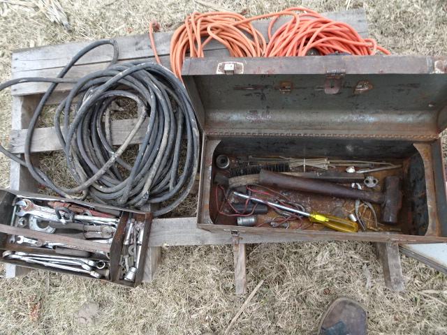 CRAFTSMAN TOOL BOX W/ HAND TOOLS & ELECTRICAL EXTENSION CORDS