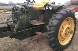 JD 2010 N.F GAS TRACTOR,  COMPLETE NON RUNNING