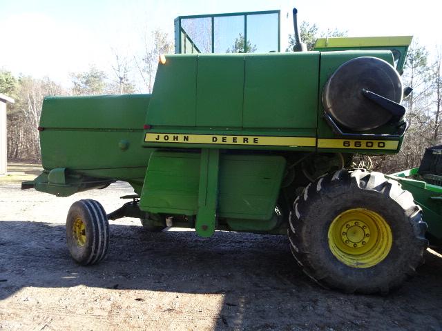 1974 JD 6600 SDL. 2WD COMBINE W/ JD 215 GRAIN PLATFORM,