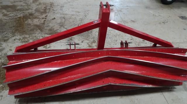 I&J MFG. 3PT CROP ROLLER CRIMPER W/ WATER FILL CAPACITY, V.G CONDITION