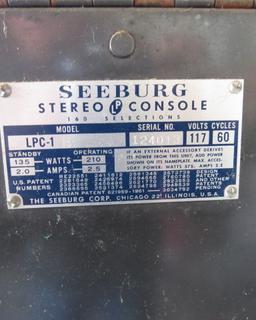 SEEBURG ANTIQUE JUKE BOX, MODEL LPC-1 B (BARN FIND)