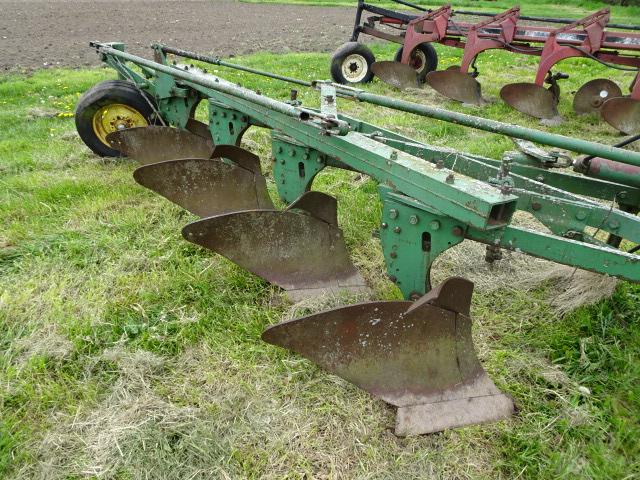 JD 1350-1450 5X16" SEMI-MTD. PLOW