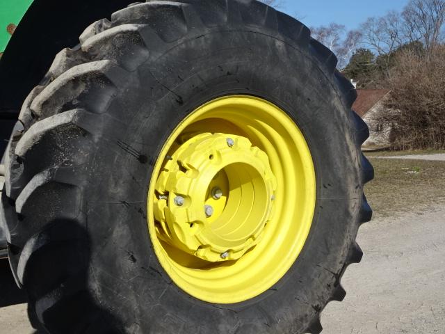 2015 JD 6115M 2WD DSL. TRACTOR, 2004 HRS,