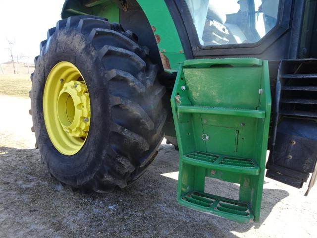 2015 JD 6115M 2WD DSL. TRACTOR, 2004 HRS,