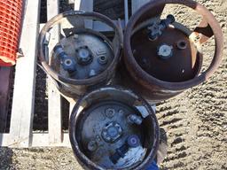 (3) 30# LP GAS FORKLIFT TANKS W/ GAUGES