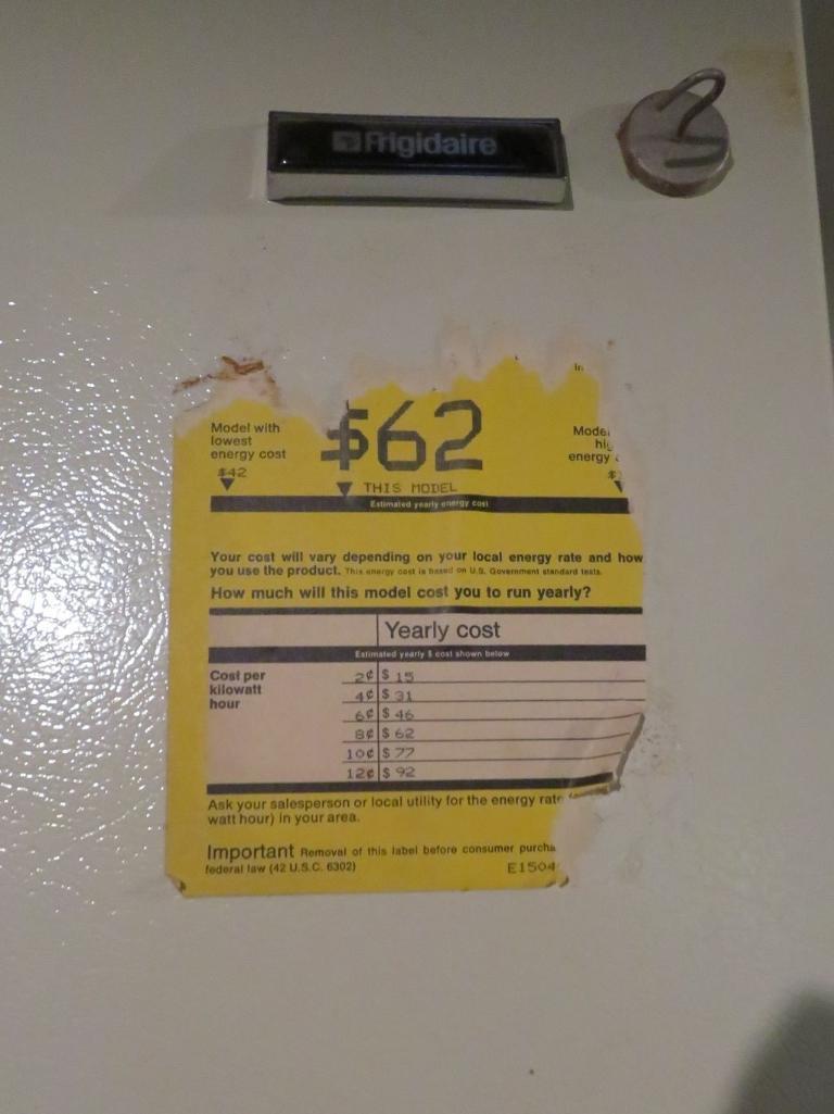 Upright Freezer, Frigidaire