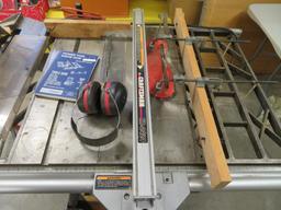 Craftsman 10" table saw with accessories