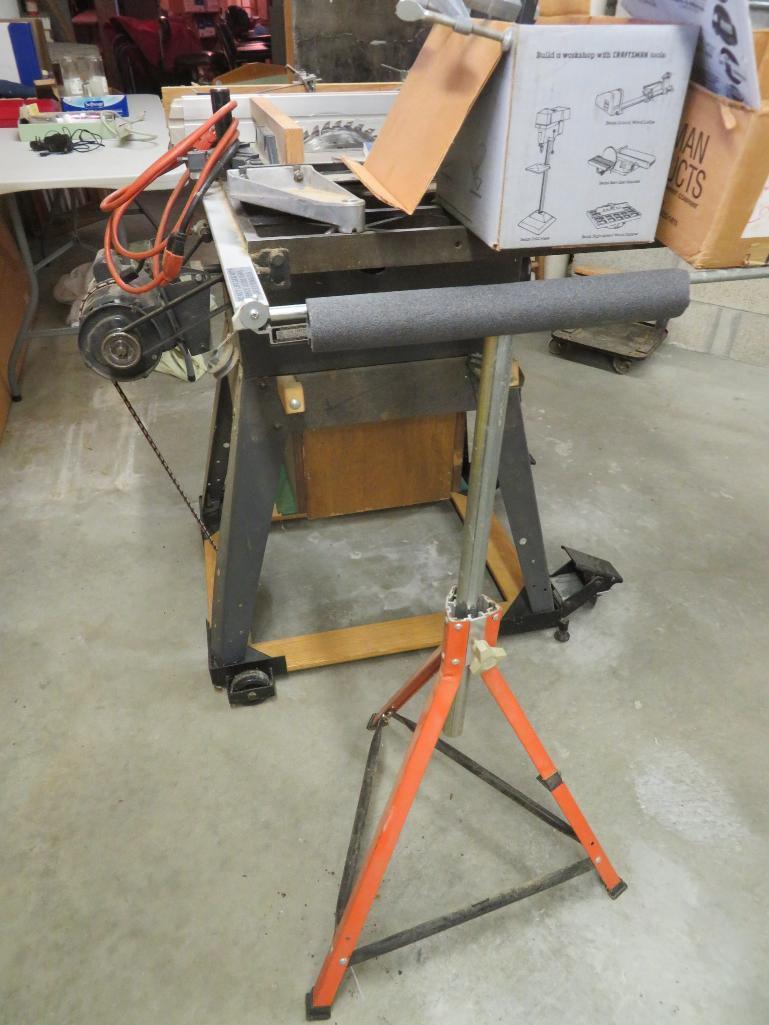 Craftsman 10" table saw with accessories