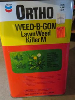 Large weed control lot with sideswipe Pro applicator