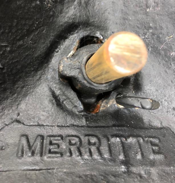 Antique style cast iron Photo portrait stand, Merritte