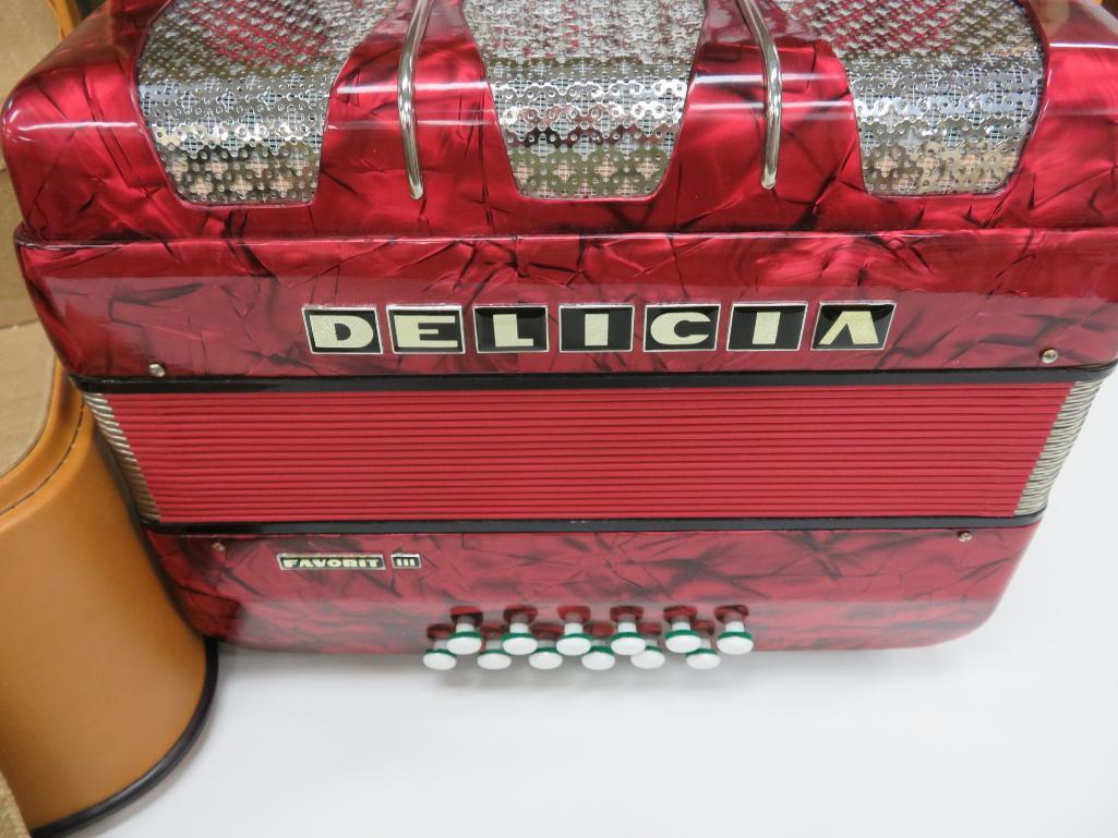 Delicia Favorit III, accordion, red, with case
