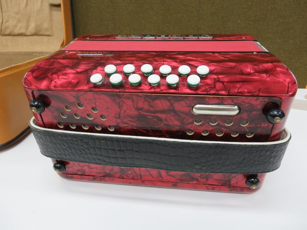 Delicia Favorit III, accordion, red, with case