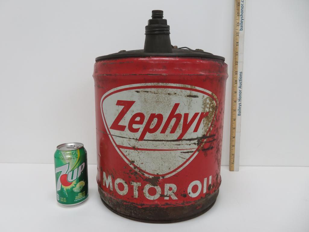 Zephyr motor oil can, 5 gal