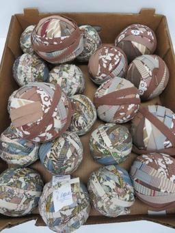 20 brown patterned rag balls, 4" and 5" diameter