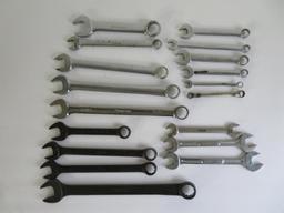 18 assorted Snap On combination wrenches, 5" to 12"