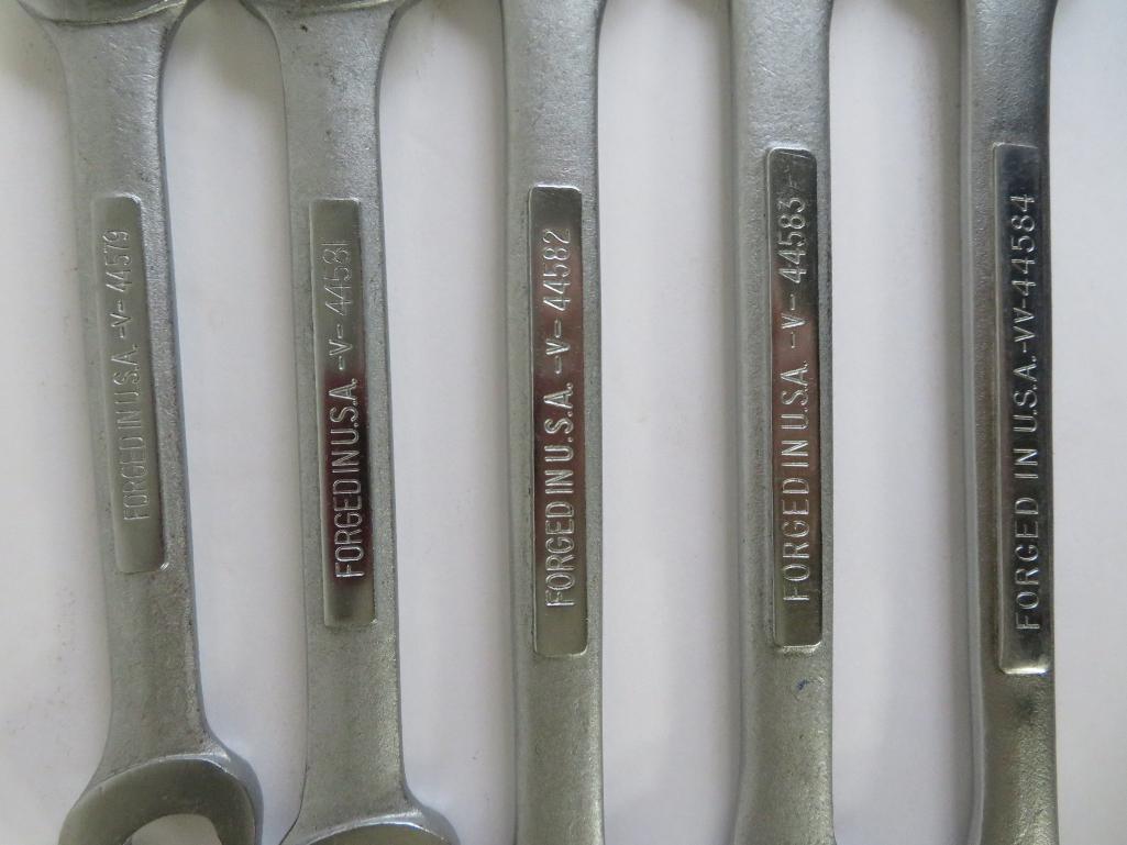 15 Craftsmen wrenches, box end, combination and open wrenches, Standard