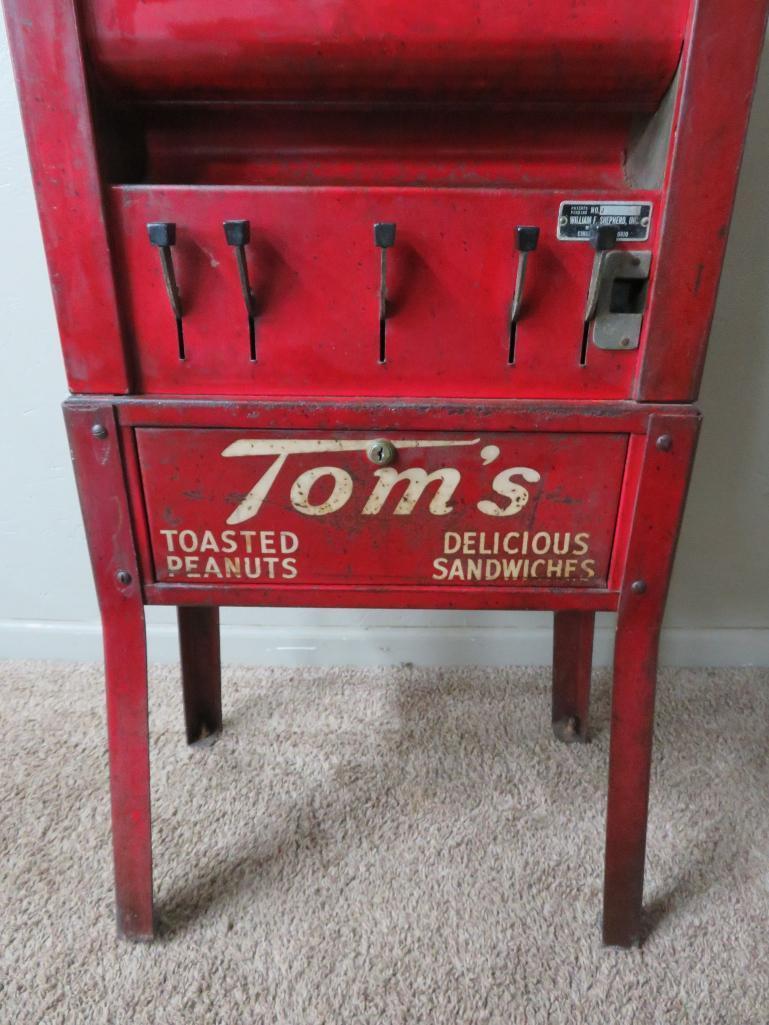 Outstanding Tom's Toasted Peanuts and sandwich Vending Machine