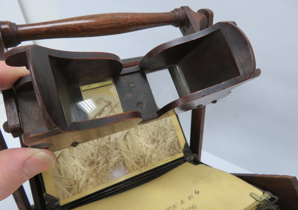 Outstanding Stereoviewer Stereoscope with case and cards, LD Sibley's c 1873/1875