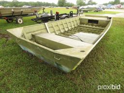 Rajun Cajun Mullet Boat (No Title - Bill of Sale Only): 17'x7', No Trailer