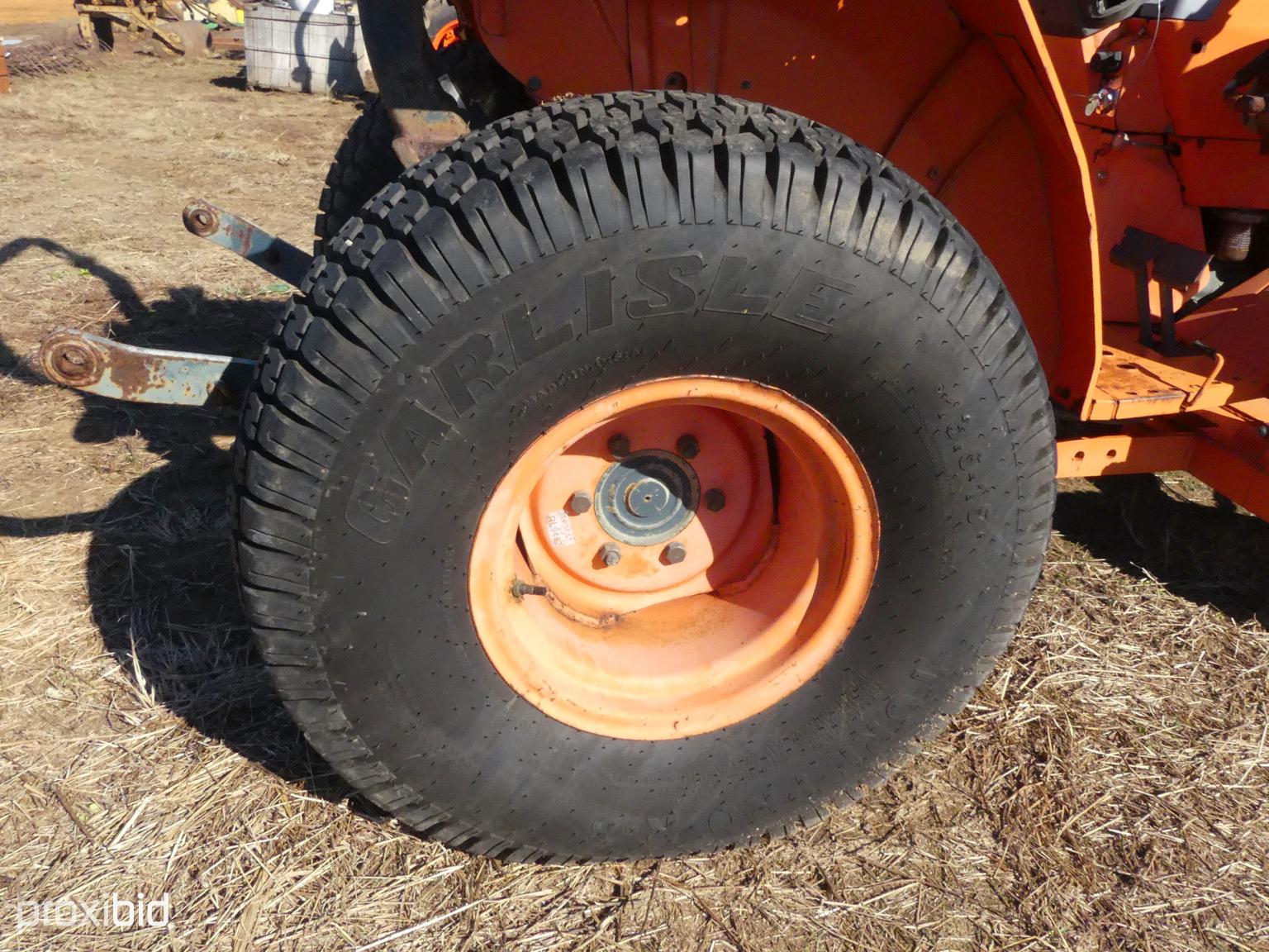 Kubota L2550 MFWD Tractor, s/n 51406: Front Loader w/ Bkt., 1149 hrs