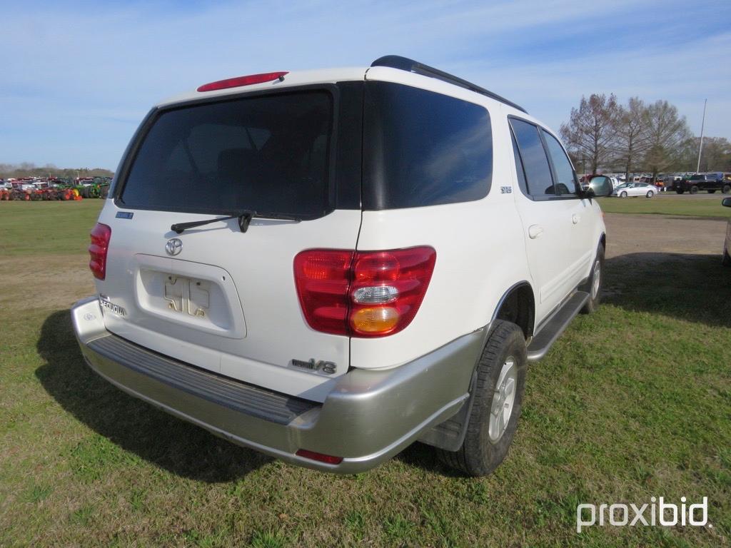 2002 Toyota Sequoia, s/n 5TDZT34A72S087897: 4-door, Rear Bumper Cover Insid