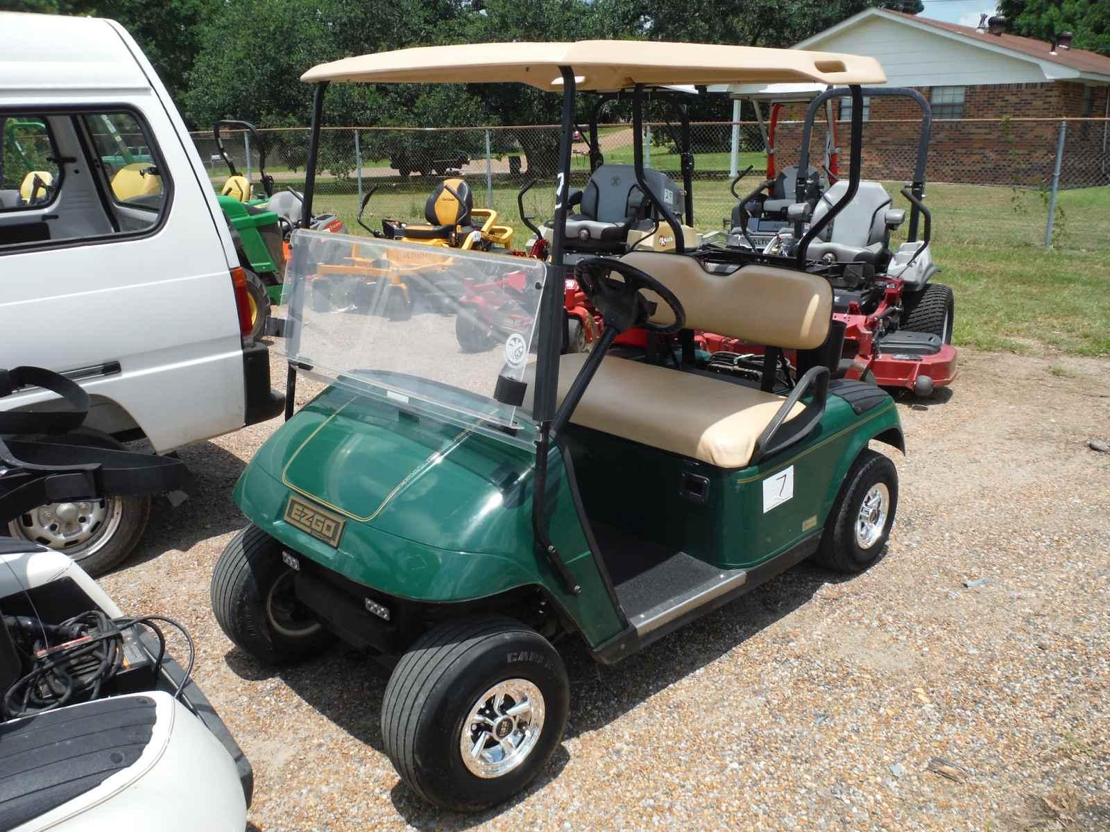 EZGo Electric Golf Cart, s/n A3031569606 (No Title): 36-volt, Auto Charger,