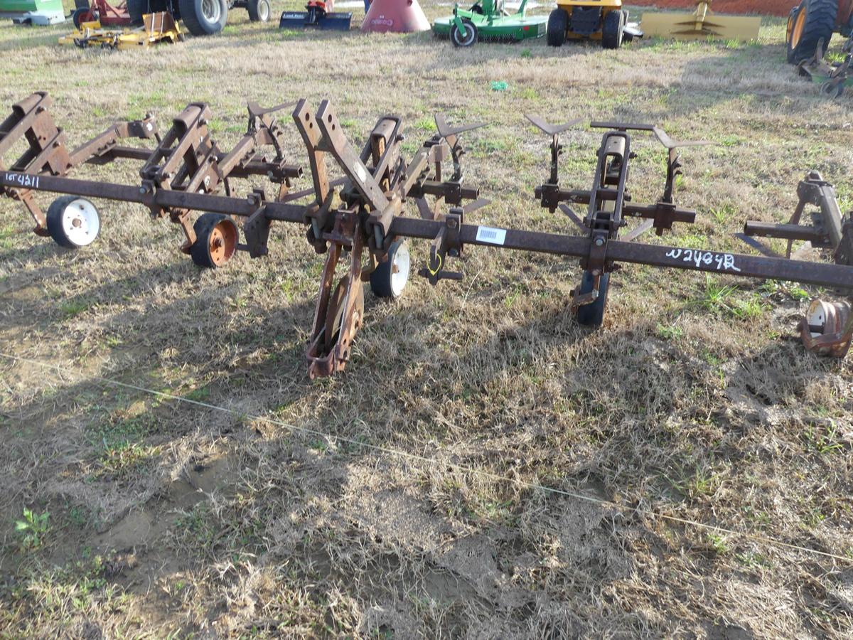 John Deere 5-row Cultivator