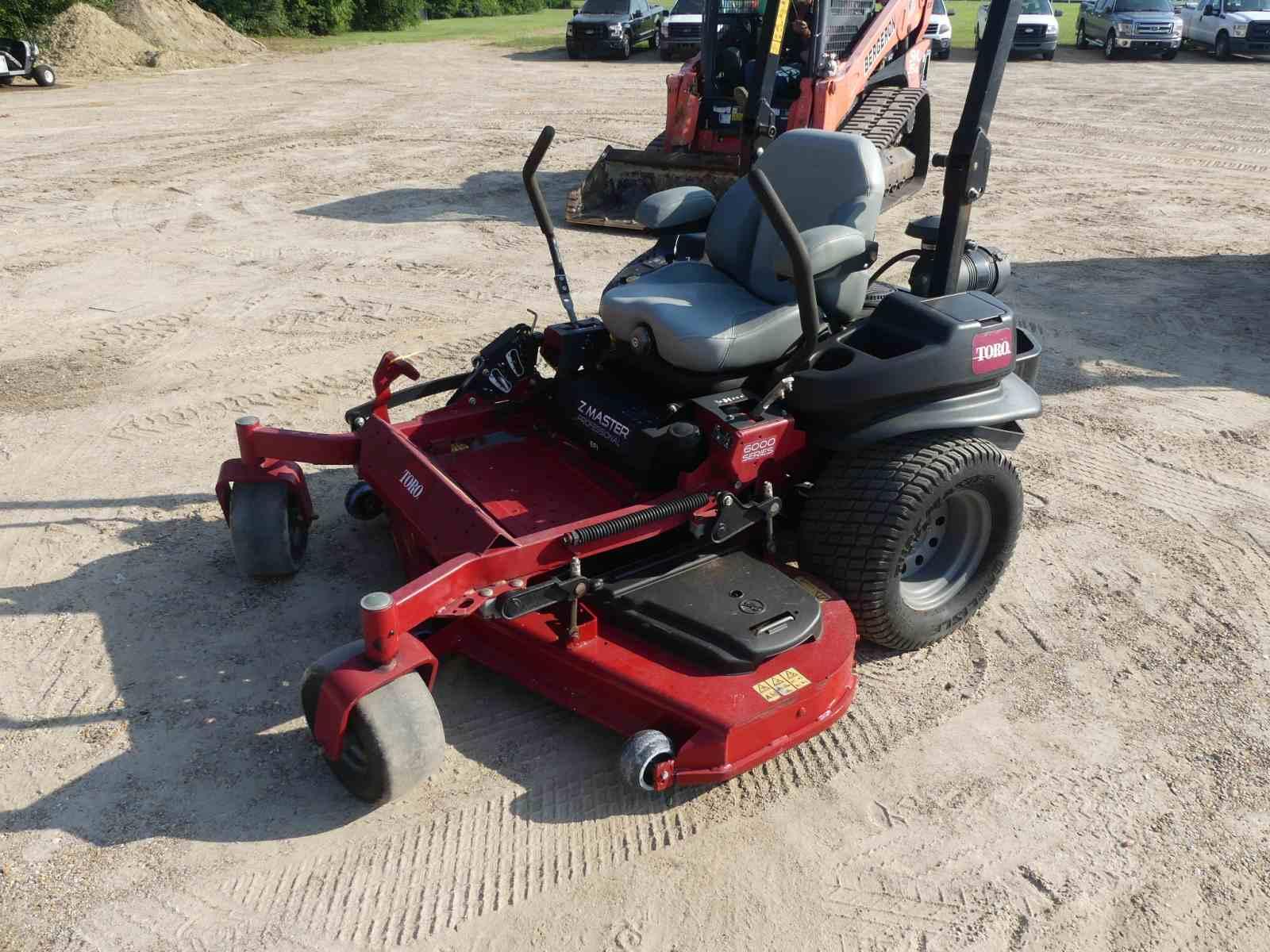 Toro 6000 Series Zero-turn Mower, s/n 316000317: Meter Shows 1726 hrs