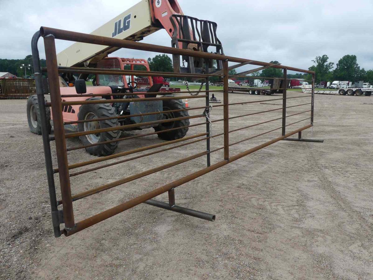 24'x6' Cattle Panel w/ 7' Gate