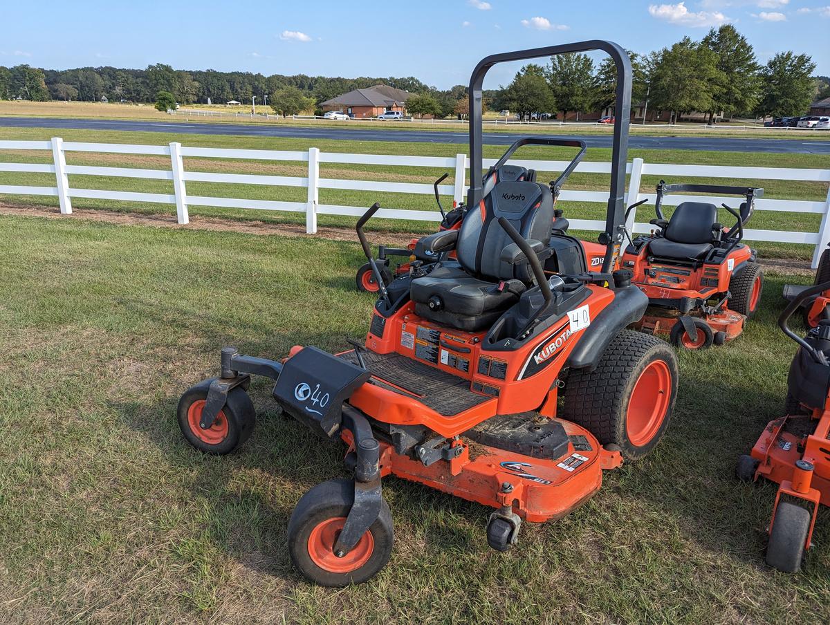 2019 Kubota ZD1211 Zero-turn Mower, s/n KBGGDCA0PKGJ40326: Diesel, 60" Deck