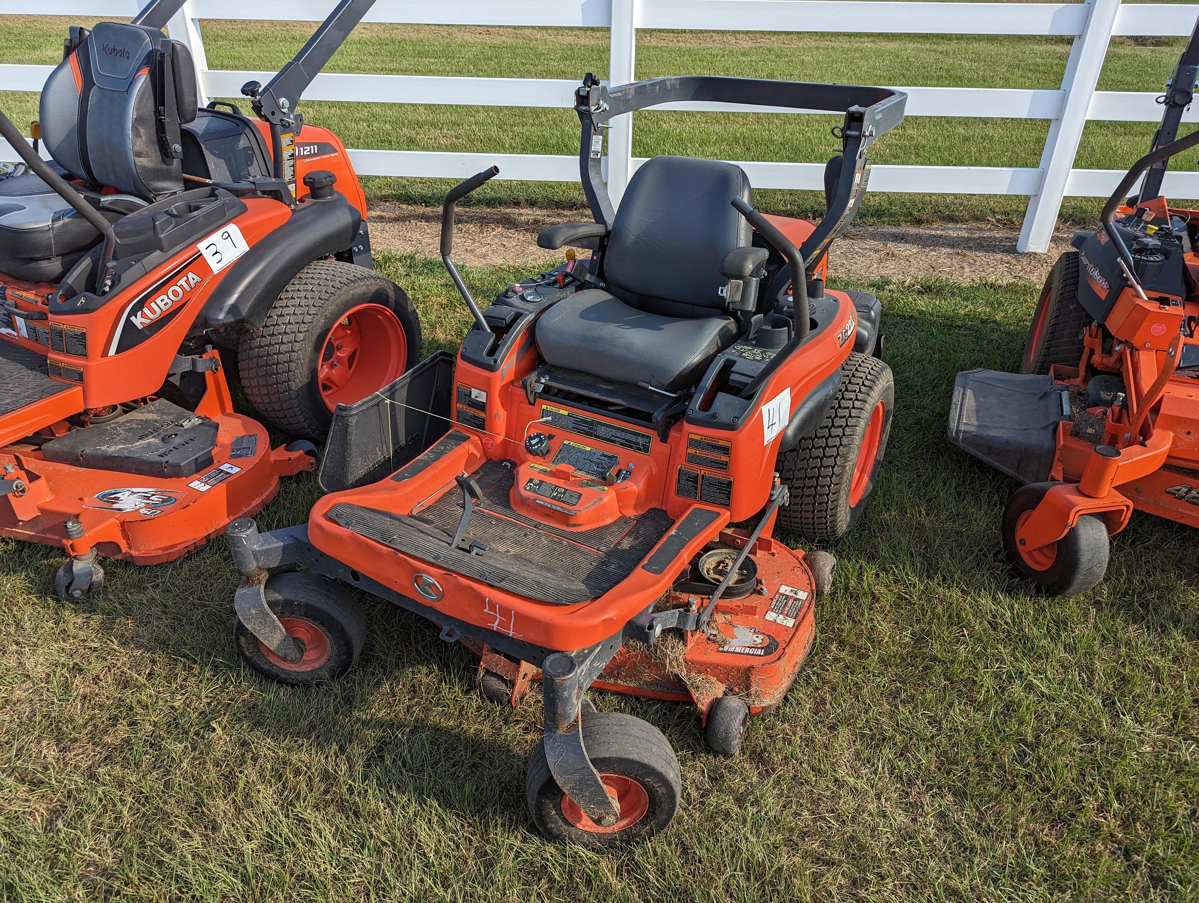 Kubota ZG222 Zero-turn Mower, s/n 57366: 48", Gas Eng., Meter Shows 1283 hr