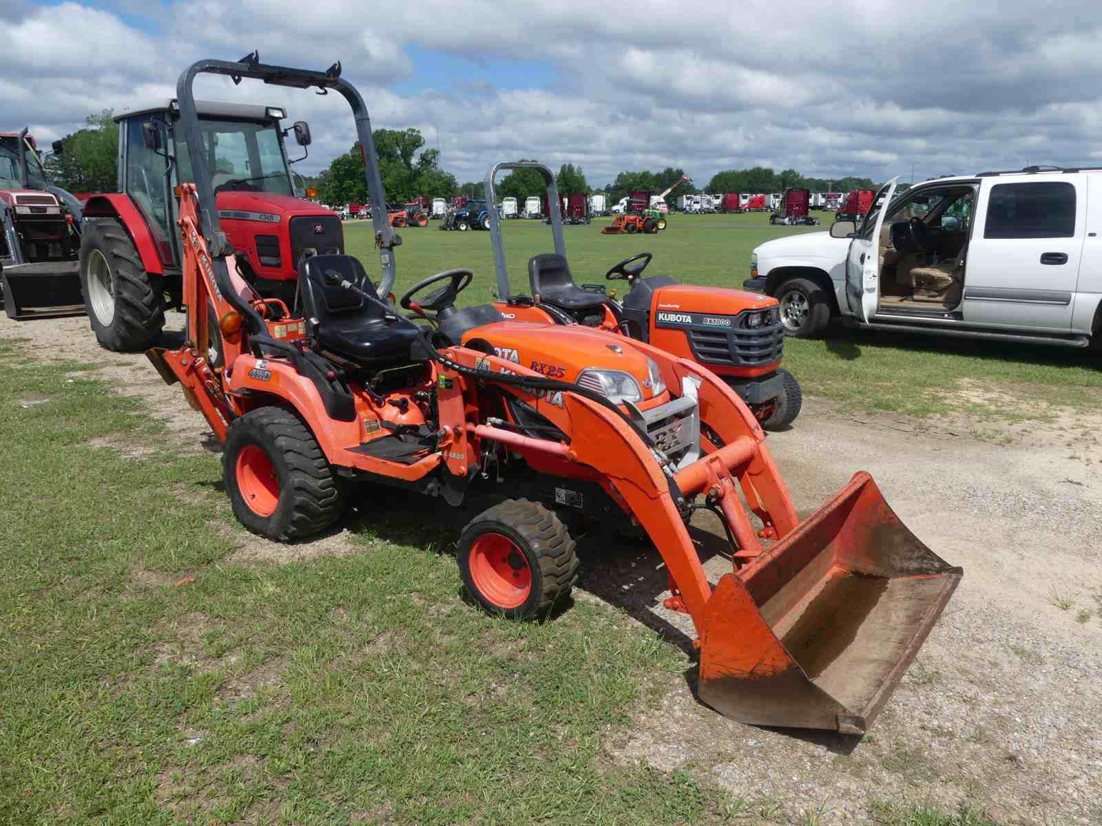 Kubota BX25D MFWD Tractor, s/n 65487: Front Loader w/ Bkt., Backhoe Attachm