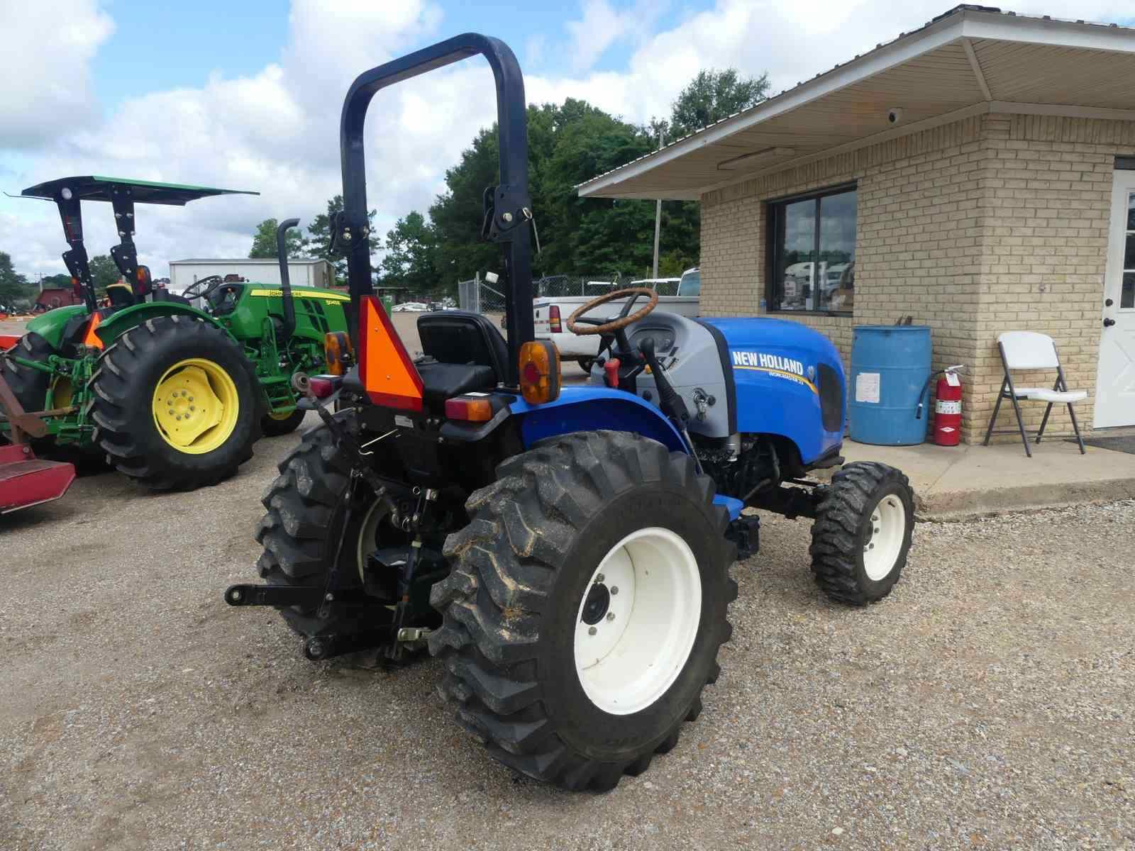 2015 New Holland Workmaster 33 MFWD Tractor, s/n 2270001690: Meter Shows 35