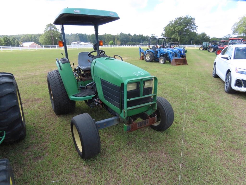 John Deere 4500 Tractor, s/n LV5400C450056: 2wd, Meter Shows 7790 hrs