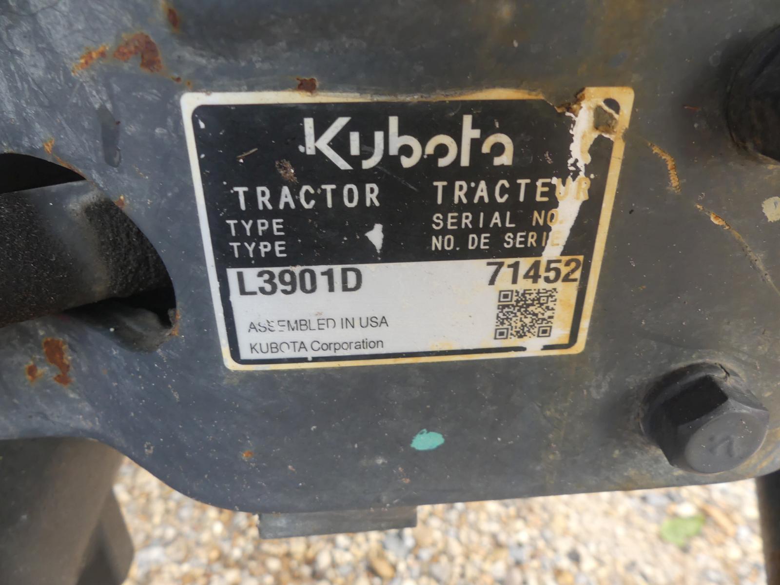 Kubota L3901 MFWD Tractor, s/n 71452: Rollbar, Front Loader w/ Bkt., Hydros