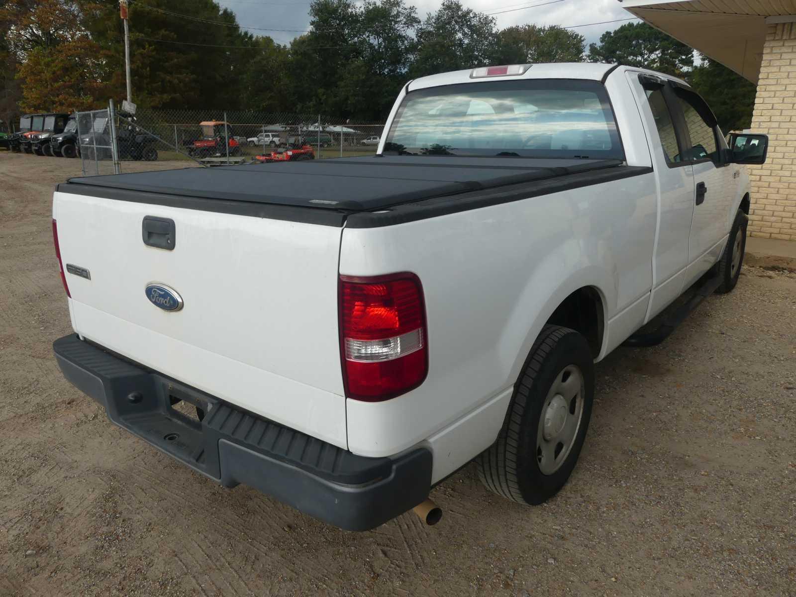 2006 Ford F150 XL Pickup, s/n 1FTRX12W56NB52426: 2wd, Ext. Cab, 4.6L Gas En