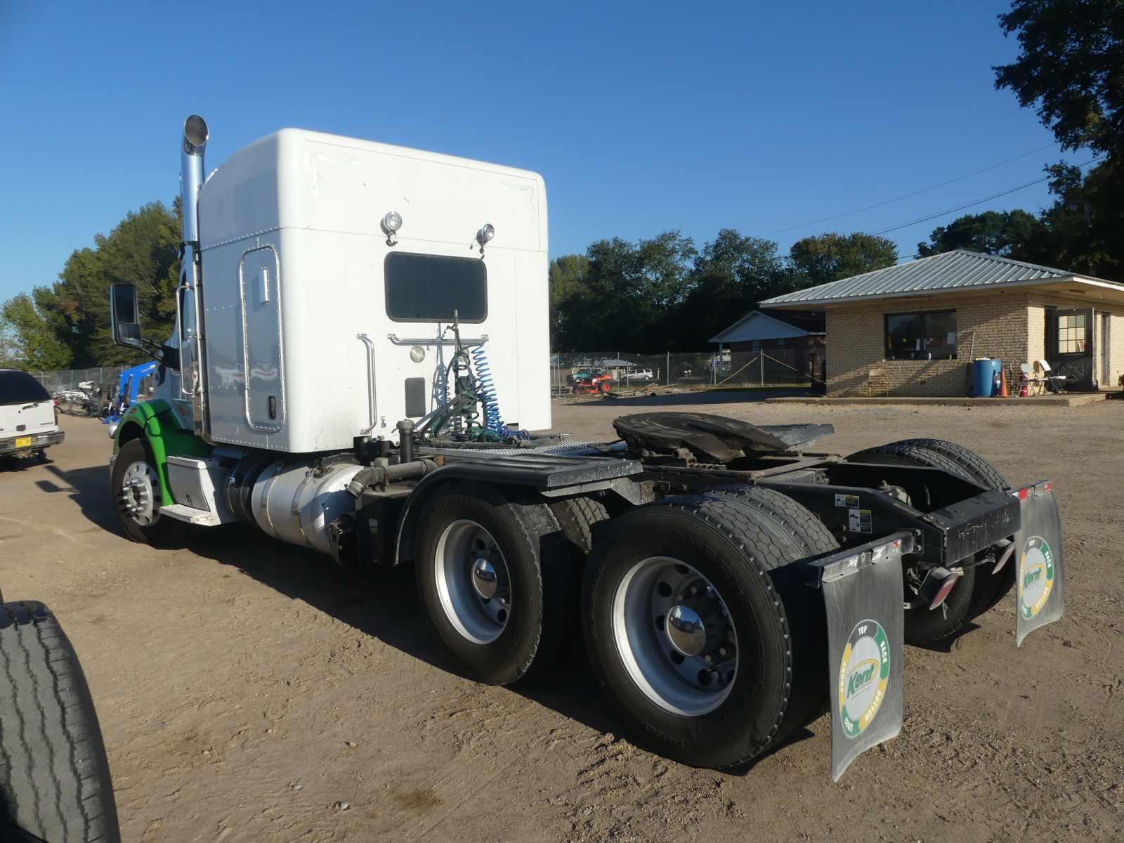 2015 Peterbilt 567 Truck Tractor, s/n 1XPCDP9X2FD292549: SBA, T/A, Sleeper,