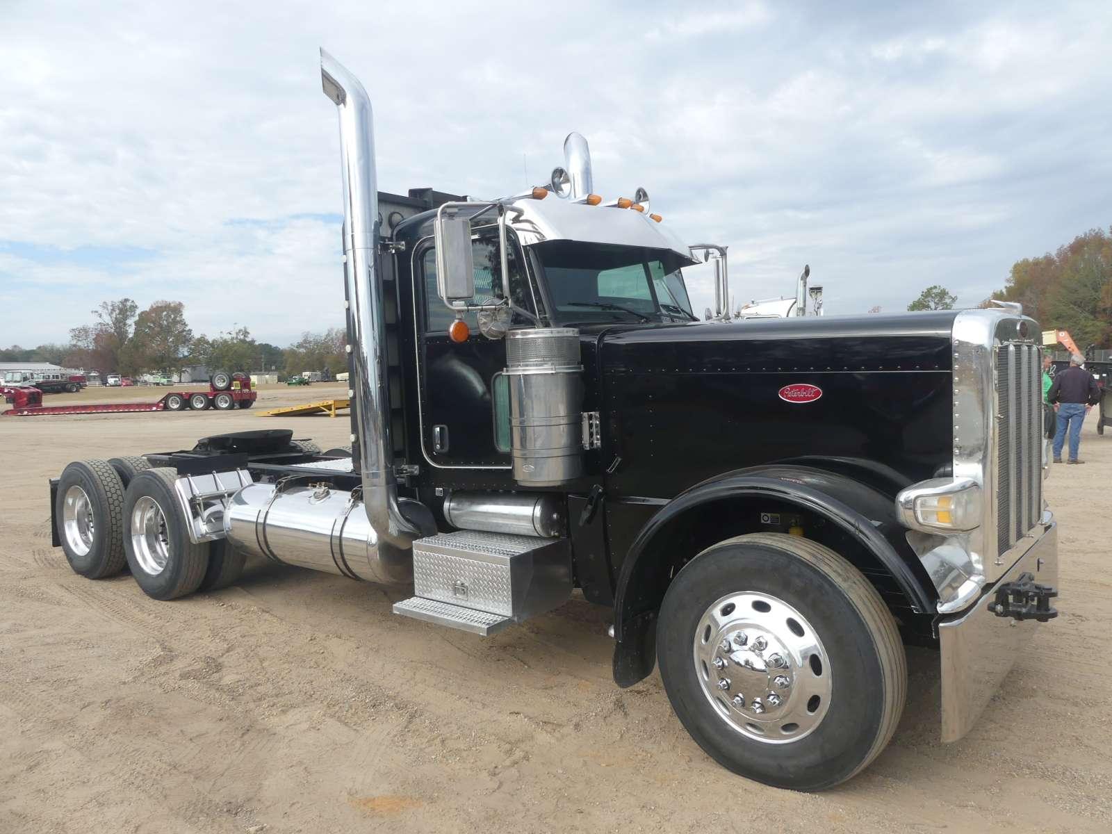 2013 Peterbilt 389 Truck Tractor, s/n 1XPXD40XXDD179961: T/A, Day Cab, Cumm