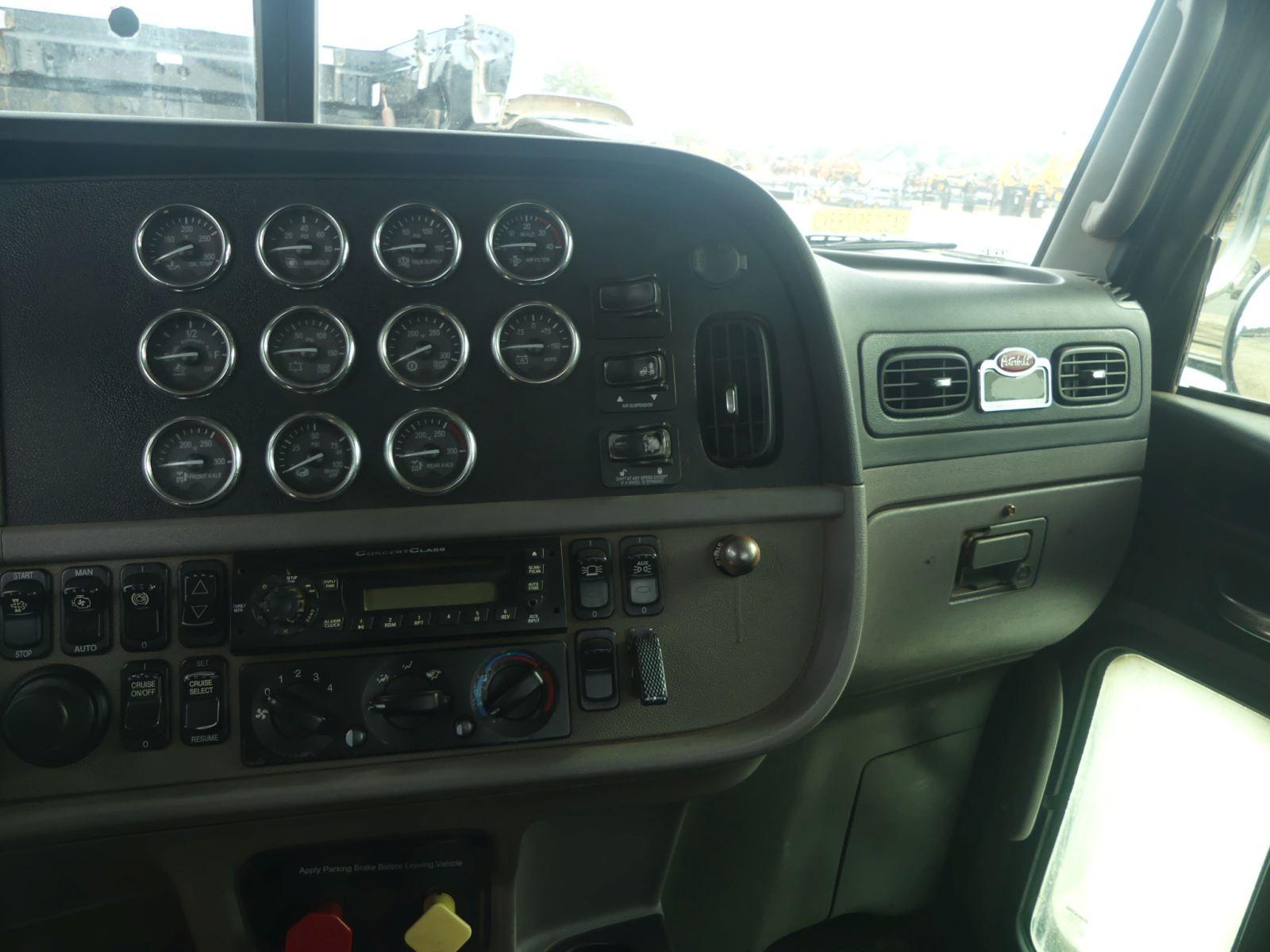 2013 Peterbilt 389 Truck Tractor, s/n 1XPXD40XXDD179961: T/A, Day Cab, Cumm