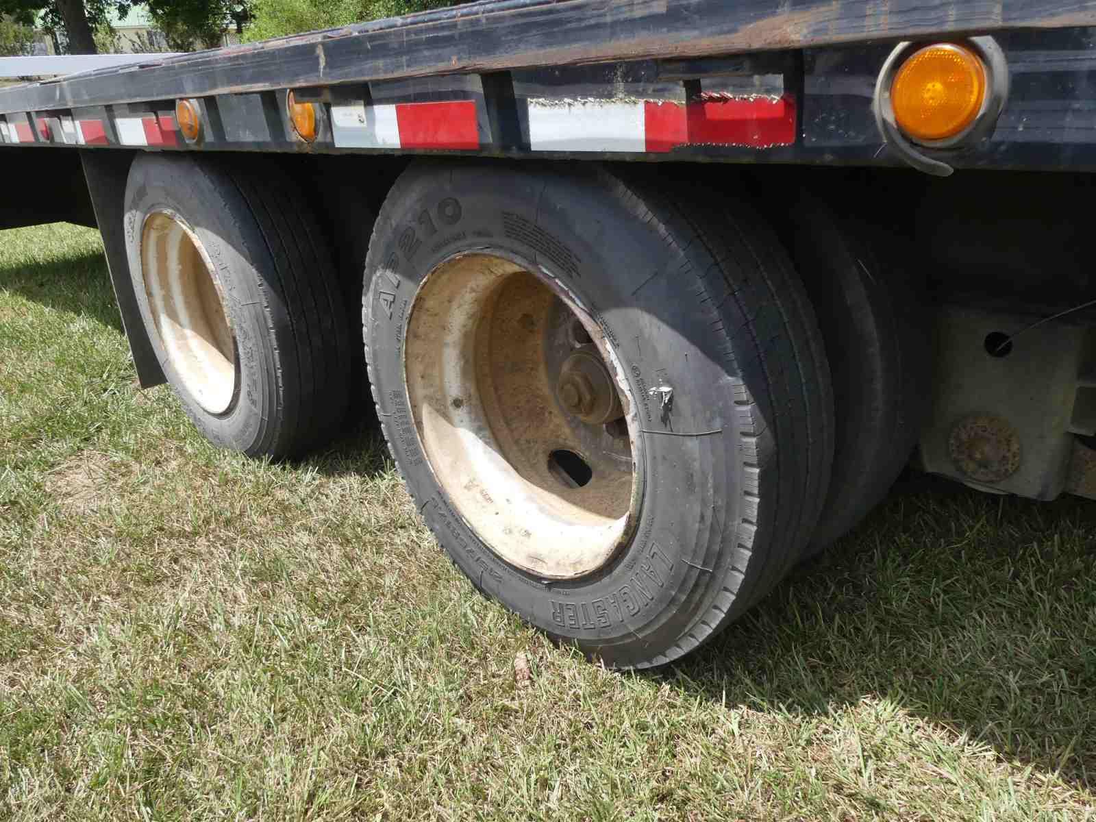 2019 PJ 40' Gooseneck Trailer, s/n 1296718: T/A, Duals, Air Rode Susp., Dov